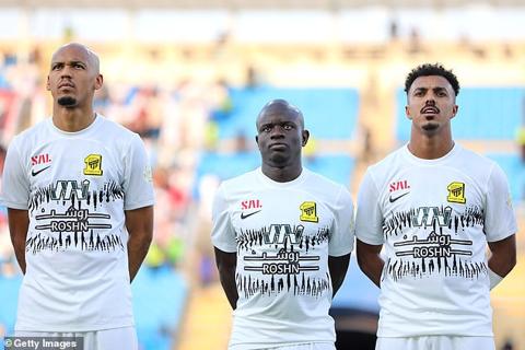 Fabinho made his debut for Al-Ittihad and anchored the midfield alongside former Chelsea star N Golo Kante (middle)