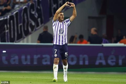 Zakaria Aboukhlal managed to secure a point for Toulouse as he scored a penalty