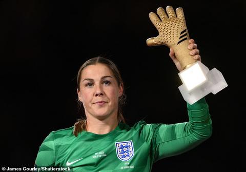 England goalkeeper Mary Earps was awarded the Golden Glove for her performances at the World Cup