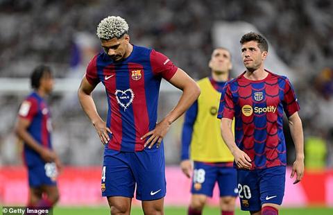Barcelona saw any hopes of winning the title disappear on Sunday evening