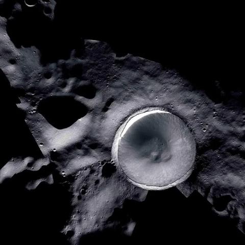 وكالة الفضاء تنشر صورًا عالية الدقة للقطب