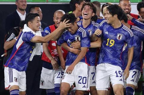 Night to remember: Japan s players celebrate